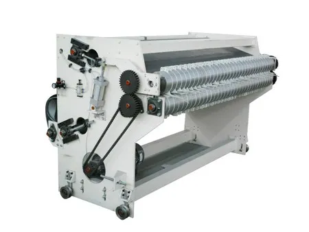 Machine pour l'Alimentation de Nappe de Non-Tissé