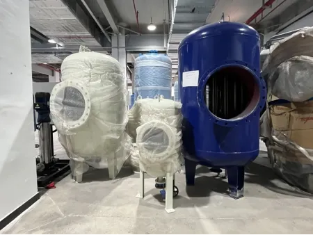 Dispositif de dégazage et de décontamination en spirale / Dégazage et Décontamination
