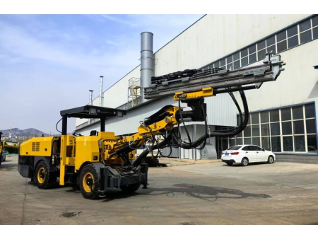 Jumbo de Forage Hydraulique HT81 (pour le creusement de tunnels)