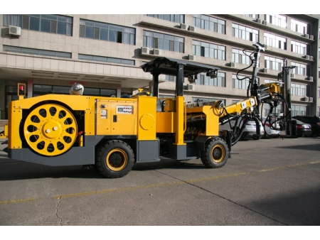 Jumbo de boulonnage hydraulique, HT92