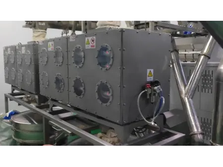 Filtre magnétique automatique pour poudres