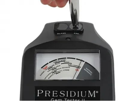 Testeur de pierres précieuses