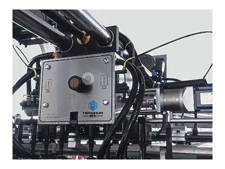 Machine de lamination automatique à grande vitesse pour carton ondulé