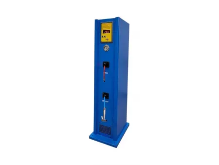 Borne de gonflage de pneus / Gonfleur pour station-service