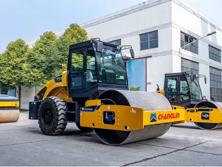 GYS10J  Rouleau vibrant monocylindre / Compacteur de sol