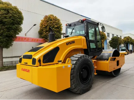 GYS20J  Rouleau vibrant monocylindre / Compacteur de sol