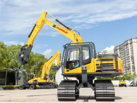 ZG135CF  Excavatrice de manutention forestière