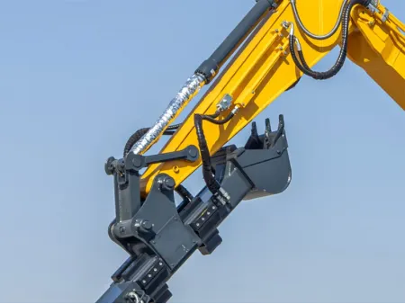 ZG135CF  Excavatrice de manutention forestière