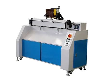 Aiguisoir automatique de raclettes