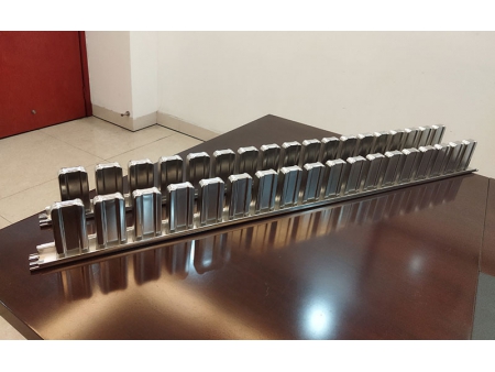 Moule inox Vitaline 18 voies pour bâtonnets de crème glacée — variante 2