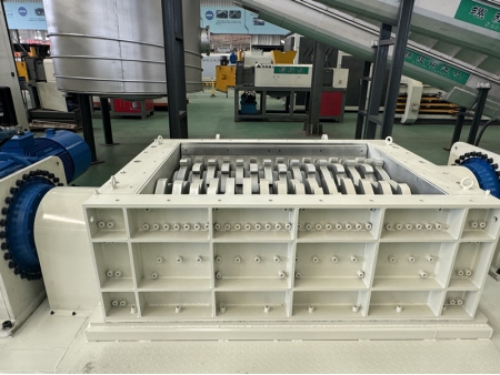 Broyeur à Cisaillement à Double Arbre