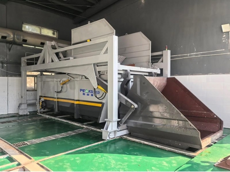 Station de Compactage de Déchets Surélevée