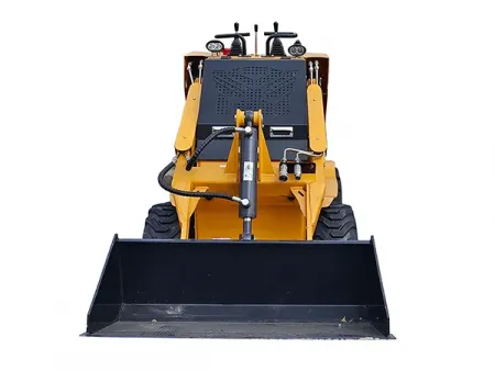 Mini chargeuse compacte sur pneus S360