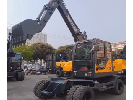 Pelle hydraulique sur pneus compacte ST609W