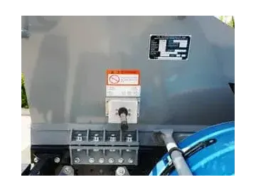 Camion Malaxeur à Béton  (Châssis Sinotruk)