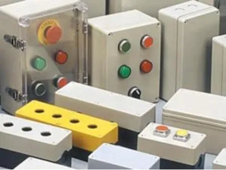 Boîte de Jonction ABS/PC