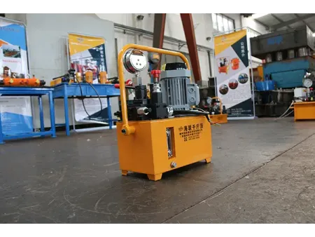Pompe hydraulique électrique portable