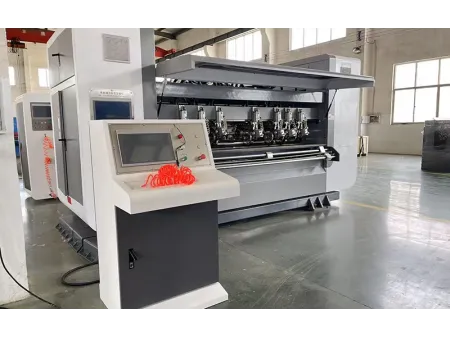 Machine refendeuse rainureuse à lames fines