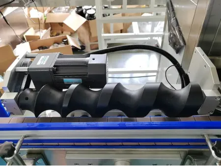 Solutions automatiques d’étiquetage thermo-rétractable / Machines pour applications thermo-rétractables