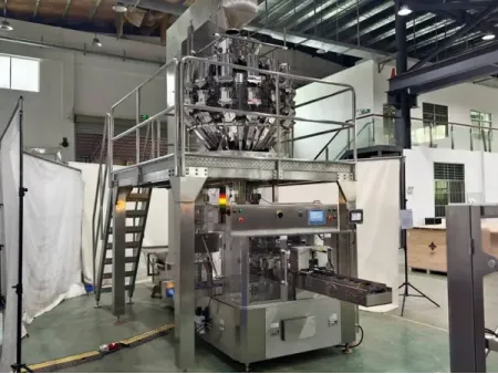 Ensacheuse rotative pour sachets préformés