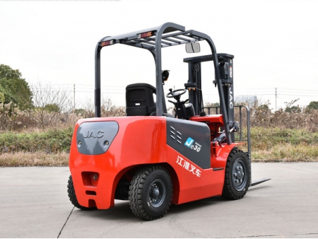 Chariot élévateur électrique (chariot élévateur à quatre roues 2-3T, série JE)