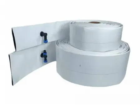 Tuyau d’arrosage plat perforé