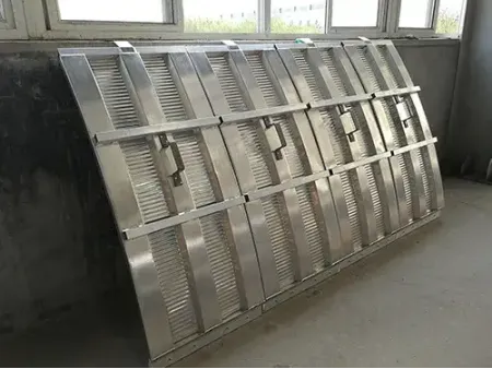 Couvercles de cellule électrolyseur