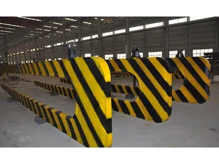 Structures métalliques acier préfabriquées pour manutention de matériaux lourds et logistique