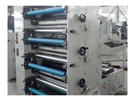Machine d'impression flexographique ZBS-820 (4-6 couleurs)