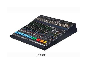 Table de mixage professionnelle