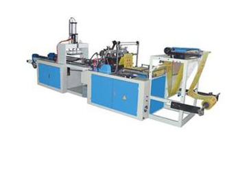 Machine de fabrication de sacs plastiques DRQ-C700