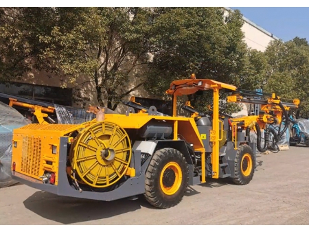 Foreuse hydraulique Jumbo à percussion supérieure KJ 211