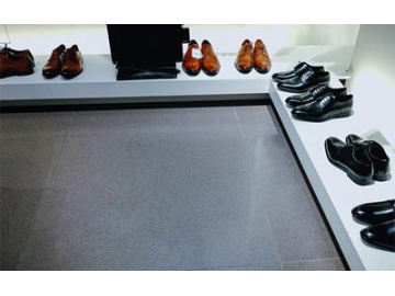 Carrelage imitation marbre dans un magasin Zara en Chine