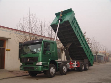 Camion benne 8×4