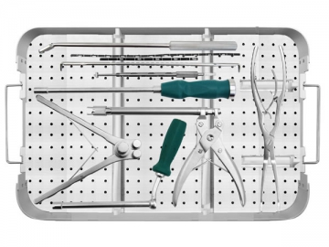 Kit d'instruments pour prothèse du rachis M6