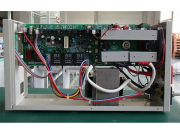 Onduleur industriel à onde sinusoïdale pure avec chargeur