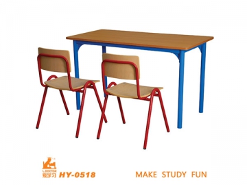 Table carrée pour enfants