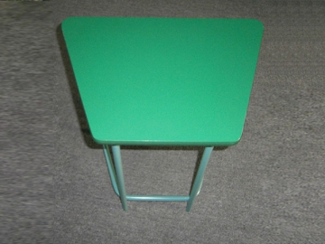 Table trapézoïdale pour enfants