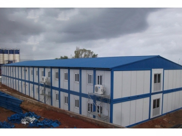 Bâtiment modulaire conteneur multi-étages