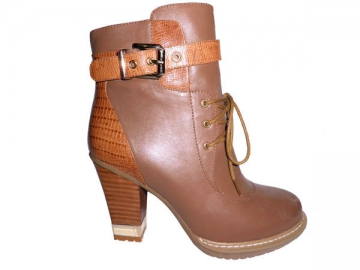 Bottines à talon épais