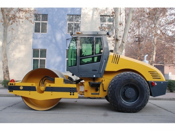 Compacteur vibrant monocylindre <small>(Rouleau compresseur avec double entraînement hydraulique, modèle LSD214H/ LSD212H)</small>