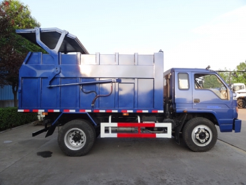 Camion à ordures fermé 10 m³