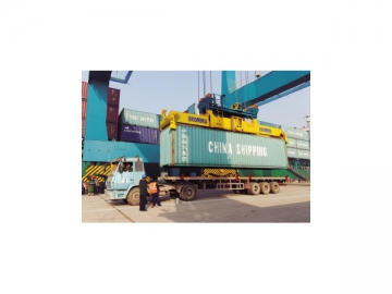 <strong>Grue portique sur rail </strong><small>(RMG)</small>