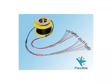 Cordon de raccordement <small>(à fibre optique blindée multiconducteur)</small>