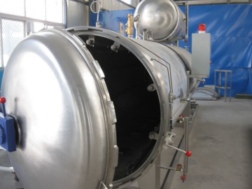 Sterilization Equipment<small><br /> (Autoclave semi-automatique par pulvérisation d'eau)</small>