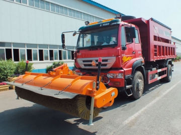 Camion de déneigement <small>(Engin de déneigement)</small>