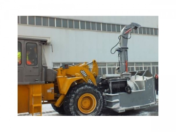 Souffleuse à neige <small>(sur tracteur)</small>