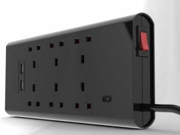 Multiprise 6 prises avec ports USB