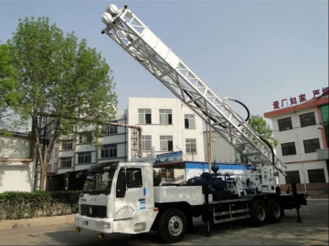 Foreuse de puits d'eau montée sur camion HFT350B