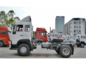 Tracteur routier Golden Prince